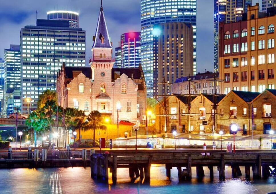 At With Harbour Bridge And Opera House